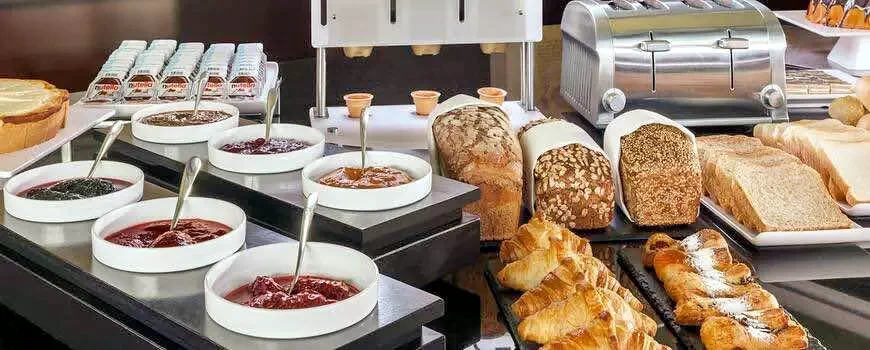 Timișoara Cazare | Hotel**** (K0911-45) Imaginea poate fi supusă drepturilor de autor. Se recomandă contactarea titularului drepturilor.