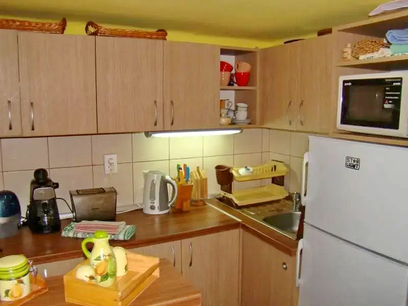 Praid Cazare | Cabană (K1213-4) Imaginea poate fi supusă drepturilor de autor. Se recomandă contactarea titularului drepturilor. Praid Cazare | Cabană (K1213-4) Imaginea poate fi supusă drepturilor de autor. Se recomandă contactarea titularului drepturilor.