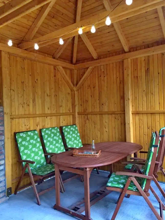 Praid Cazare | Cabană (K1213-16) Imaginea poate fi supusă drepturilor de autor. Se recomandă contactarea titularului drepturilor. Praid Cazare | Cabană (K1213-16) Imaginea poate fi supusă drepturilor de autor. Se recomandă contactarea titularului drepturilor.