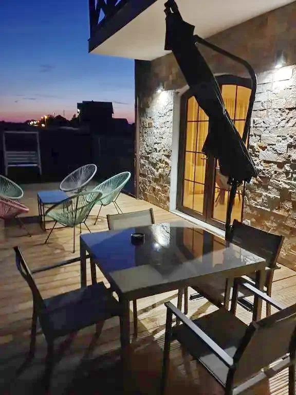 Felsőszombatfalva Szállás | Motel (K1109-12) A kép szerzői jogvédelem alatt állhat. Javasolt a kapcsolatfelvétel a jog tulajdonossal.