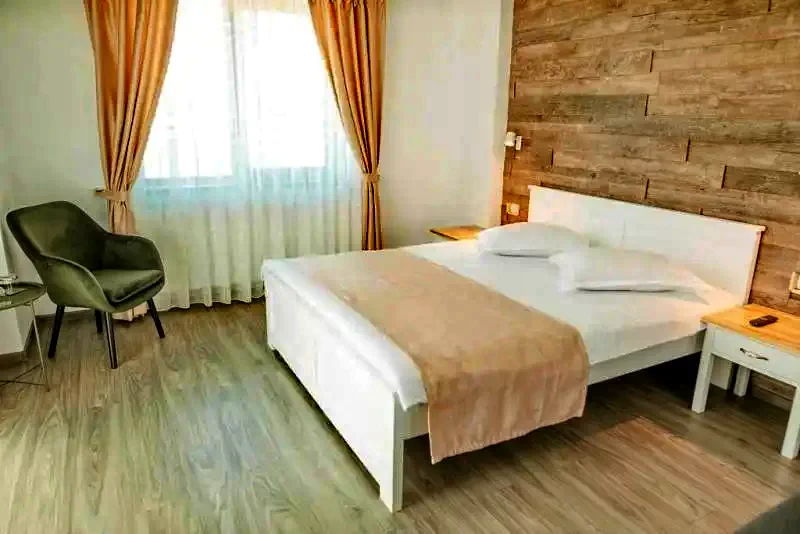 Felsőszombatfalva Szállás | Motel (K1109-21) A kép szerzői jogvédelem alatt állhat. Javasolt a kapcsolatfelvétel a jog tulajdonossal.