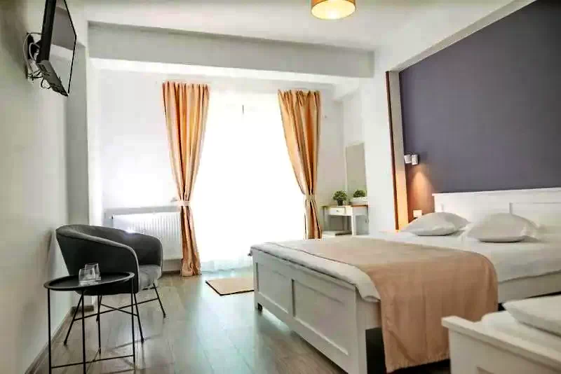 Sâmbăta de Sus Cazare | Motel (K1109-27) Imaginea poate fi supusă drepturilor de autor. Se recomandă contactarea titularului drepturilor.