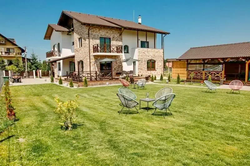 Sâmbăta de Sus Cazare | Motel (K1109-40) Imaginea poate fi supusă drepturilor de autor. Se recomandă contactarea titularului drepturilor.