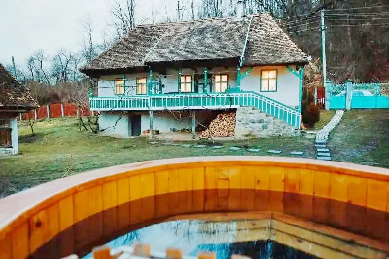 Siklód Szállás | Kulcsosház / Turisztikai faház (K1112-1) A kép szerzői jogvédelem alatt állhat. Javasolt a kapcsolatfelvétel a jog tulajdonossal.