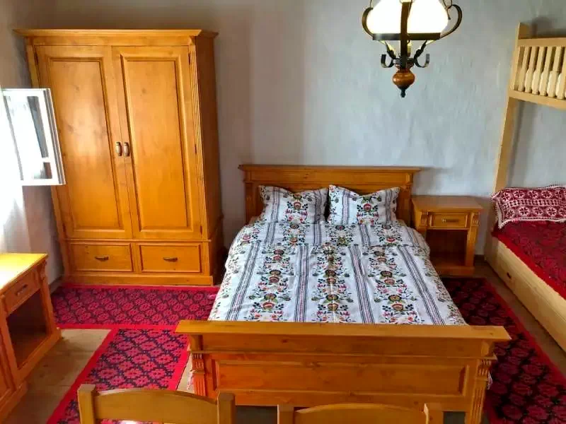 Siklód Szállás | Üdülőfalu (K1112-2) A kép szerzői jogvédelem alatt állhat. Javasolt a kapcsolatfelvétel a jog tulajdonossal.