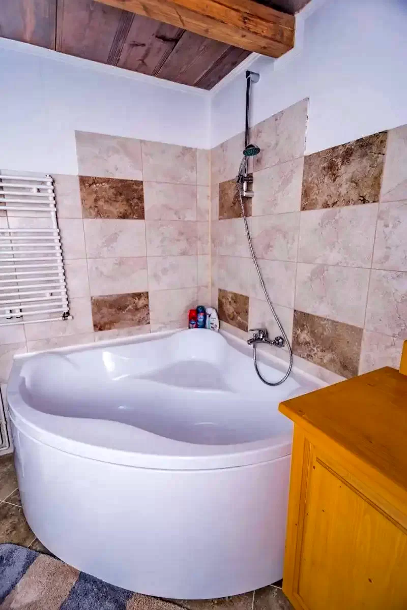 Șiclod Cazare | Cabană (K1112-30) Imaginea poate fi supusă drepturilor de autor. Se recomandă contactarea titularului drepturilor. Șiclod Cazare | Cabană (K1112-30) Imaginea poate fi supusă drepturilor de autor. Se recomandă contactarea titularului drepturilor.