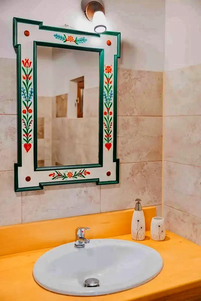 Siklód Szállás | Üdülőfalu (K1112-43) A kép szerzői jogvédelem alatt állhat. Javasolt a kapcsolatfelvétel a jog tulajdonossal.