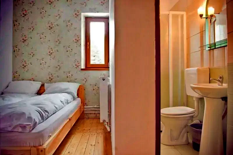 Cazare Padiș - Cabana Cetățile Ponorului*** | Padiș - Csodavár Panzió***. Imaginea poate fi supusă drepturilor de autor. Se recomandă contactarea titularului drepturilor.