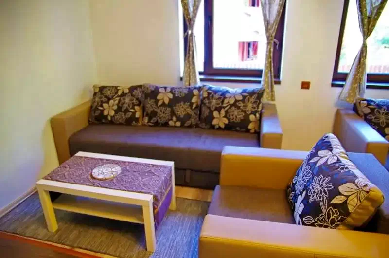 Miercurea Ciuc Cazare | Cabană (K0439-14) Imaginea poate fi supusă drepturilor de autor. Se recomandă contactarea titularului drepturilor. Miercurea Ciuc Cazare | Cabană (K0439-14) Imaginea poate fi supusă drepturilor de autor. Se recomandă contactarea titularului drepturilor.