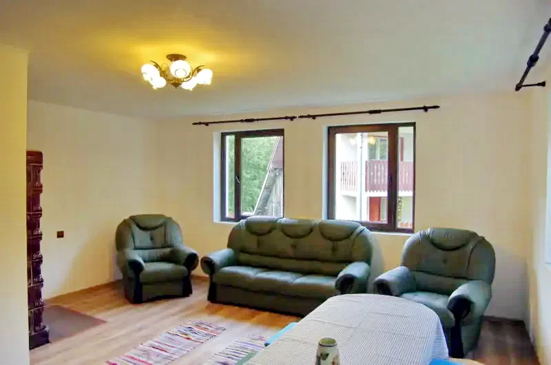 Miercurea Ciuc Cazare | Cabană (K0439-15) Imaginea poate fi supusă drepturilor de autor. Se recomandă contactarea titularului drepturilor. Miercurea Ciuc Cazare | Cabană (K0439-15) Imaginea poate fi supusă drepturilor de autor. Se recomandă contactarea titularului drepturilor.