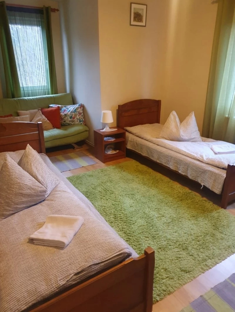 Izvoru Mureșului Cazare | Pensiune (K0612-14) Imaginea poate fi supusă drepturilor de autor. Se recomandă contactarea titularului drepturilor. Izvoru Mureșului Cazare | Pensiune (K0612-14) Imaginea poate fi supusă drepturilor de autor. Se recomandă contactarea titularului drepturilor.