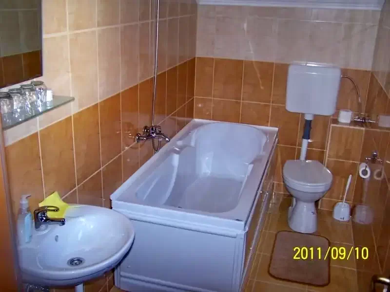 Székelyudvarhely Szállás | Panzió (K0385-16) A kép szerzői jogvédelem alatt állhat. Javasolt a kapcsolatfelvétel a jog tulajdonossal. Székelyudvarhely Szállás | Panzió (K0385-16) A kép szerzői jogvédelem alatt állhat. Javasolt a kapcsolatfelvétel a jog tulajdonossal.