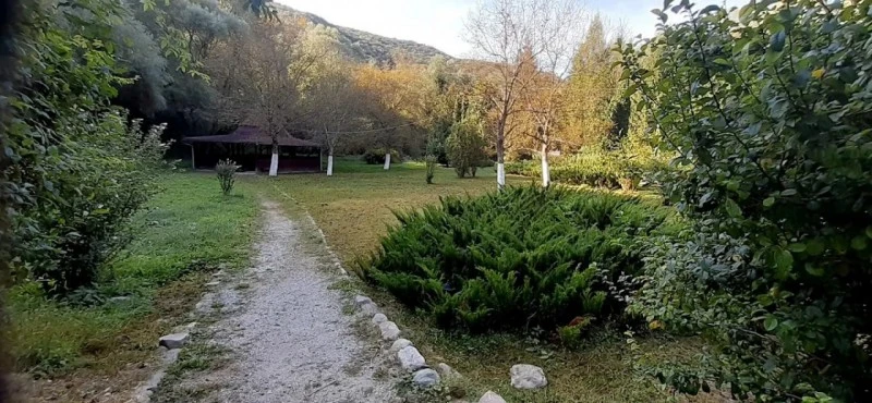 Szászkabánya Szállás | Vendégház (K0580-19) A kép szerzői jogvédelem alatt állhat. Javasolt a kapcsolatfelvétel a jog tulajdonossal.