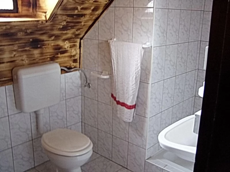 Parajd Szállás | Panzió (K0271-30) A kép szerzői jogvédelem alatt állhat. Javasolt a kapcsolatfelvétel a jog tulajdonossal. Parajd Szállás | Panzió (K0271-30) A kép szerzői jogvédelem alatt állhat. Javasolt a kapcsolatfelvétel a jog tulajdonossal.