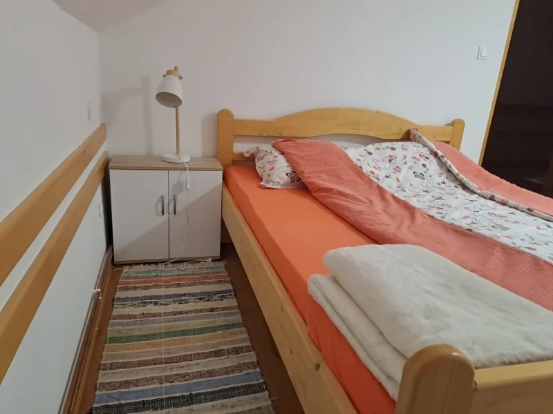 Szenéte Szállás | Üdülőfalu (K1506-10) A kép szerzői jogvédelem alatt állhat. Javasolt a kapcsolatfelvétel a jog tulajdonossal.