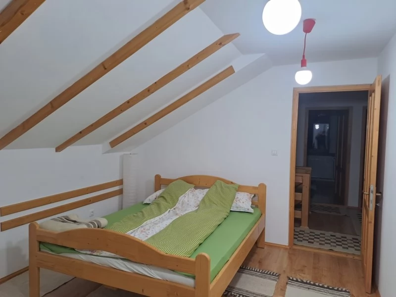 Szenéte Szállás | Kulcsosház (K1506-13) A kép szerzői jogvédelem alatt állhat. Javasolt a kapcsolatfelvétel a jog tulajdonossal. Szenéte Szállás | Kulcsosház (K1506-13) A kép szerzői jogvédelem alatt állhat. Javasolt a kapcsolatfelvétel a jog tulajdonossal.