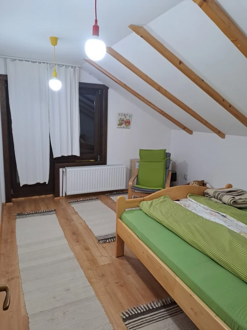 Senetea Cazare | Sat de vacanță (K1506-14) Imaginea poate fi supusă drepturilor de autor. Se recomandă contactarea titularului drepturilor.