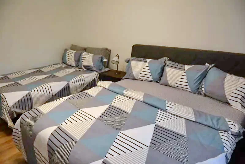 Hațeg Cazare | Cabană (K0262-24) Imaginea poate fi supusă drepturilor de autor. Se recomandă contactarea titularului drepturilor. Hațeg Cazare | Cabană (K0262-24) Imaginea poate fi supusă drepturilor de autor. Se recomandă contactarea titularului drepturilor.