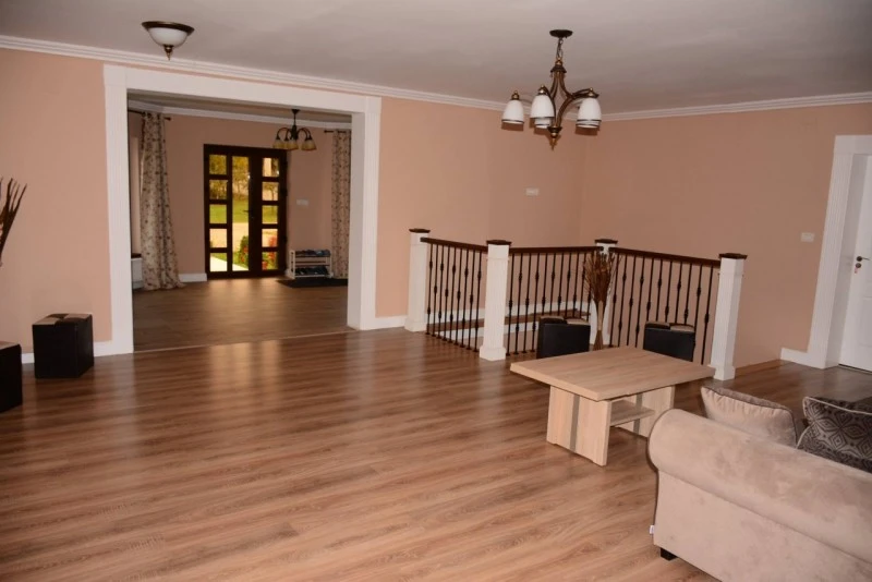 Hátszeg Szállás | Kulcsosház (K0262-38) A kép szerzői jogvédelem alatt állhat. Javasolt a kapcsolatfelvétel a jog tulajdonossal.