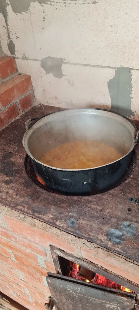 Hațeg Cazare | Sat de vacanță (K0262-41) Imaginea poate fi supusă drepturilor de autor. Se recomandă contactarea titularului drepturilor.