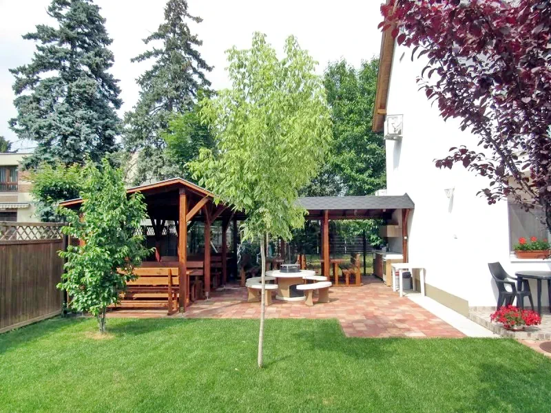 Hajdúszoboszló Szállás | Bungalow (K1027-18) A kép szerzői jogvédelem alatt állhat. Javasolt a kapcsolatfelvétel a jog tulajdonossal.