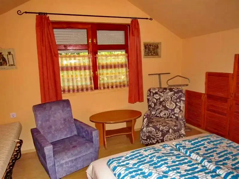 Cazare Hajdúszoboszló / Bánomkert 78 Apartman. Imaginea poate fi supusă drepturilor de autor. Se recomandă contactarea titularului drepturilor.