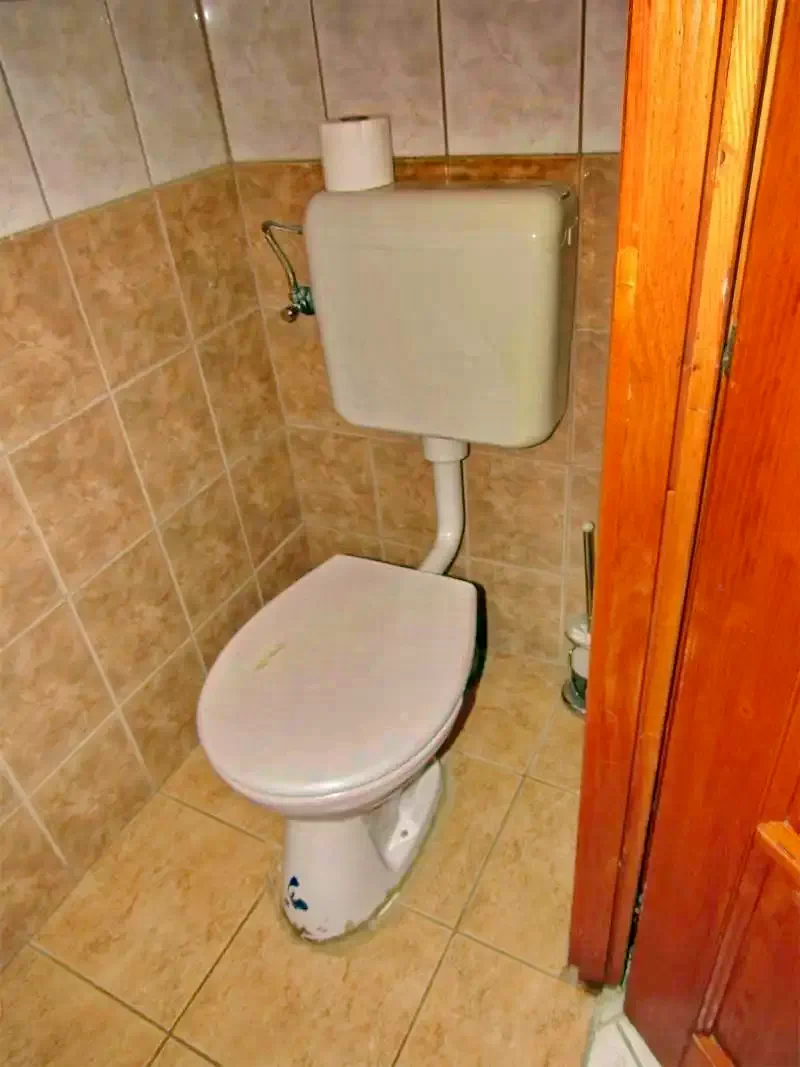  Cazare | Sat de vacanță (K0291-53) Imaginea poate fi supusă drepturilor de autor. Se recomandă contactarea titularului drepturilor.