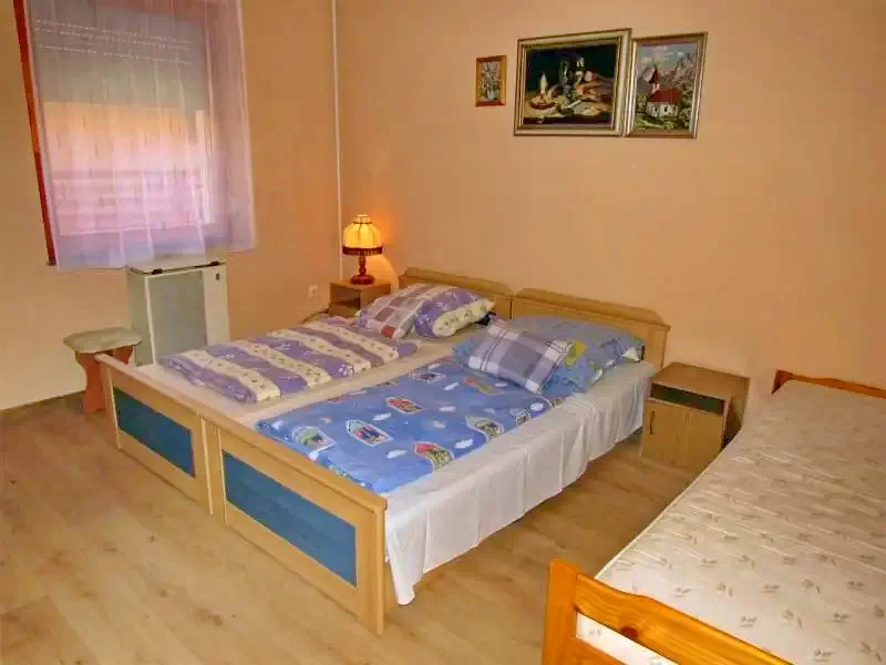 Cazare Hajdúszoboszló / Bánomkert 78 Apartman. Imaginea poate fi supusă drepturilor de autor. Se recomandă contactarea titularului drepturilor.