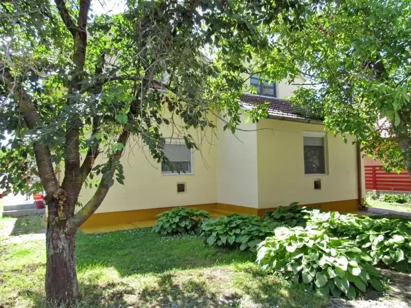 Cazare Hajdúszoboszló / Bánomkert 78 Apartman. Imaginea poate fi supusă drepturilor de autor. Se recomandă contactarea titularului drepturilor.