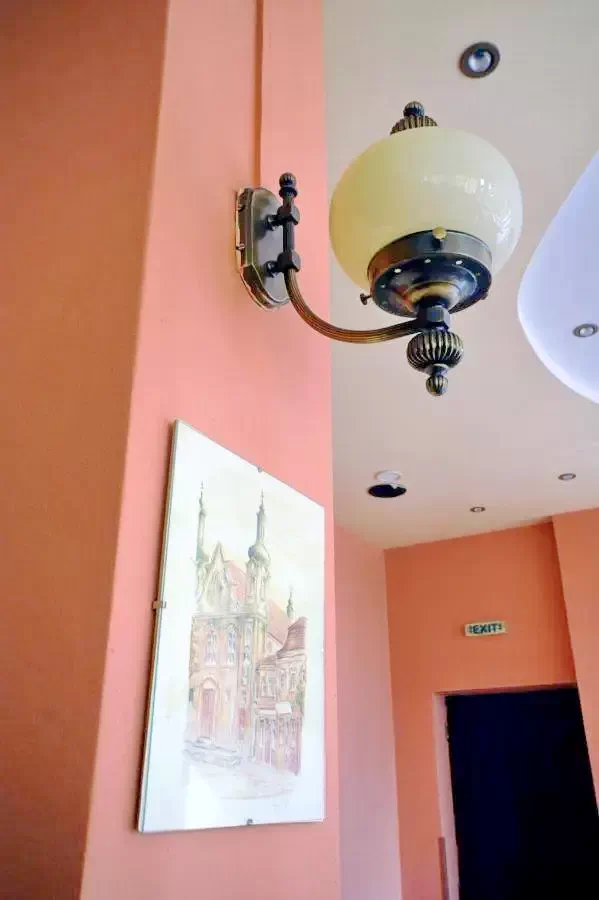 Târgu Mureș Cazare | Hotel*** (K1345-11) Imaginea poate fi supusă drepturilor de autor. Se recomandă contactarea titularului drepturilor. Târgu Mureș Cazare | Hotel*** (K1345-11) Imaginea poate fi supusă drepturilor de autor. Se recomandă contactarea titularului drepturilor.