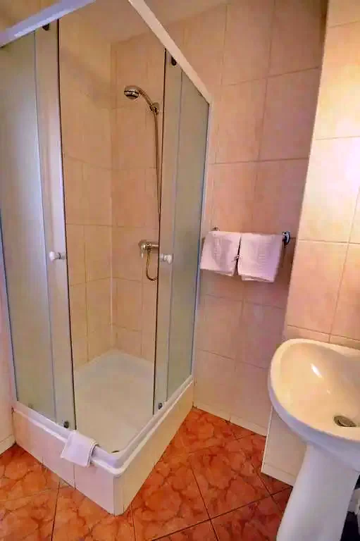 Târgu Mureș Cazare | Hotel*** (K1345-18) Imaginea poate fi supusă drepturilor de autor. Se recomandă contactarea titularului drepturilor. Târgu Mureș Cazare | Hotel*** (K1345-18) Imaginea poate fi supusă drepturilor de autor. Se recomandă contactarea titularului drepturilor.