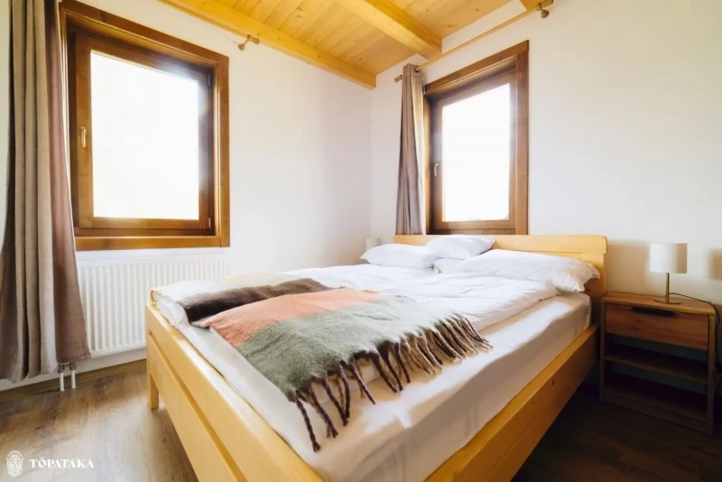 Senetea Cazare | Hotel**** (K1505-18) Imaginea poate fi supusă drepturilor de autor. Se recomandă contactarea titularului drepturilor.