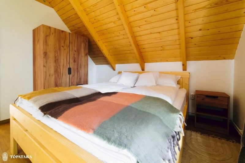 Senetea Cazare | Hotel**** (K1505-29) Imaginea poate fi supusă drepturilor de autor. Se recomandă contactarea titularului drepturilor.