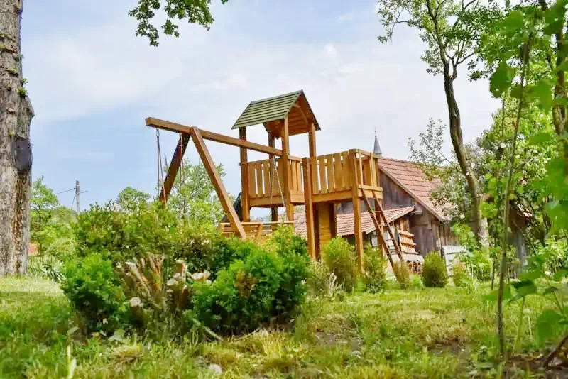 Dârjiu Cazare | Cabană (K0600-23) Imaginea poate fi supusă drepturilor de autor. Se recomandă contactarea titularului drepturilor. Dârjiu Cazare | Cabană (K0600-23) Imaginea poate fi supusă drepturilor de autor. Se recomandă contactarea titularului drepturilor.