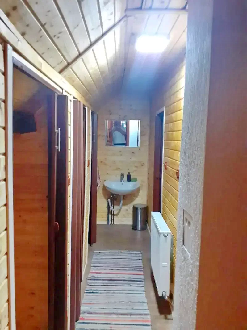 Valea Scurtă Cazare | Hotel**** (K1122-16) Imaginea poate fi supusă drepturilor de autor. Se recomandă contactarea titularului drepturilor.