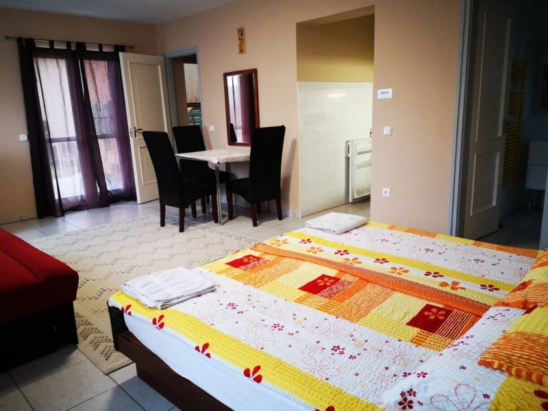 Kehidakustány Szállás | Kulcsosház (K0752-5) A kép szerzői jogvédelem alatt állhat. Javasolt a kapcsolatfelvétel a jog tulajdonossal. Kehidakustány Szállás | Kulcsosház (K0752-5) A kép szerzői jogvédelem alatt állhat. Javasolt a kapcsolatfelvétel a jog tulajdonossal.