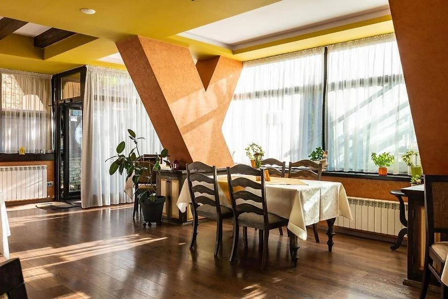 Bușteni Cazare | Pensiune (K1445-53) Imaginea poate fi supusă drepturilor de autor. Se recomandă contactarea titularului drepturilor. Bușteni Cazare | Pensiune (K1445-53) Imaginea poate fi supusă drepturilor de autor. Se recomandă contactarea titularului drepturilor.