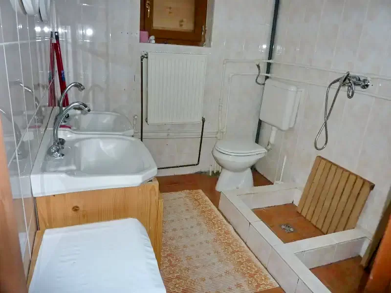 Madarasi Hargita Szállás | Üdülőfalu (K0730-13) A kép szerzői jogvédelem alatt állhat. Javasolt a kapcsolatfelvétel a jog tulajdonossal.