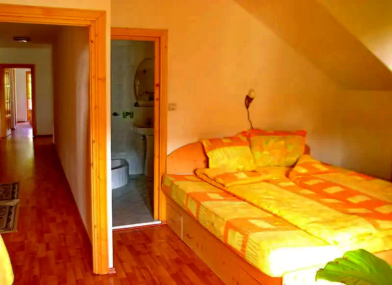 Gyergyószentmiklós Szállás | Panzió (K0189-13) A kép szerzői jogvédelem alatt állhat. Javasolt a kapcsolatfelvétel a jog tulajdonossal.