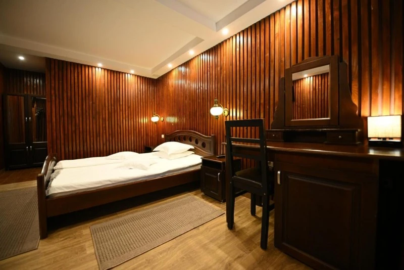 Várhely Szállás | Üdülőfalu (K0364-32) A kép szerzői jogvédelem alatt állhat. Javasolt a kapcsolatfelvétel a jog tulajdonossal.