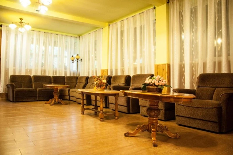 Sarmizegetusa Cazare | Cabană (K0364-36) Imaginea poate fi supusă drepturilor de autor. Se recomandă contactarea titularului drepturilor. Sarmizegetusa Cazare | Cabană (K0364-36) Imaginea poate fi supusă drepturilor de autor. Se recomandă contactarea titularului drepturilor.