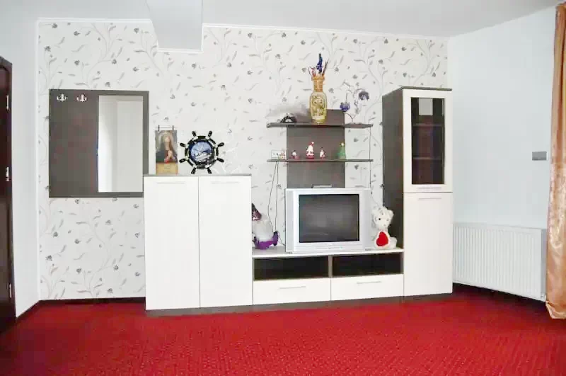 Băile Felix Cazare | Motel (K0406-5) Imaginea poate fi supusă drepturilor de autor. Se recomandă contactarea titularului drepturilor.