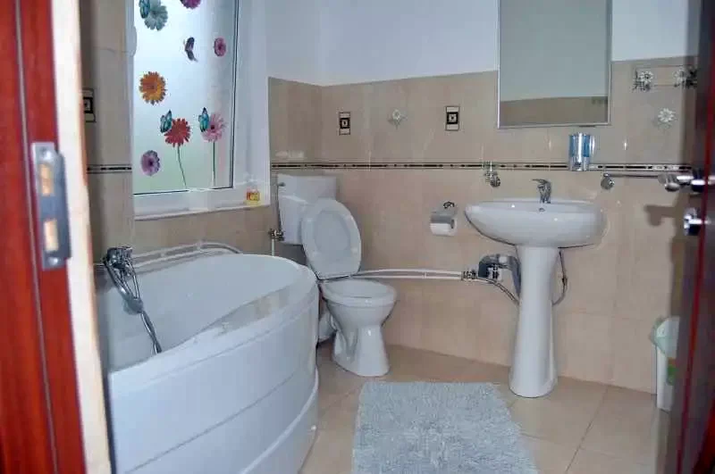 Félixfürdő Szállás | Motel (K0406-10) A kép szerzői jogvédelem alatt állhat. Javasolt a kapcsolatfelvétel a jog tulajdonossal.