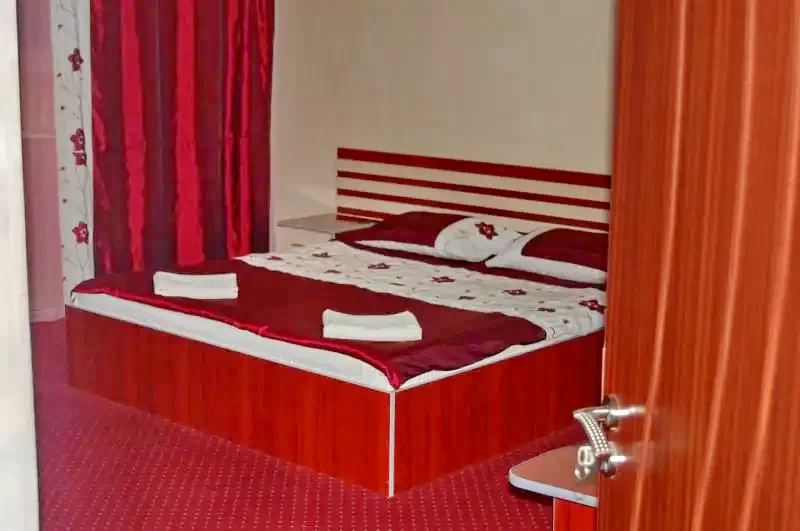 Băile Felix Cazare | Pensiune (K0406-17) Imaginea poate fi supusă drepturilor de autor. Se recomandă contactarea titularului drepturilor. Băile Felix Cazare | Pensiune (K0406-17) Imaginea poate fi supusă drepturilor de autor. Se recomandă contactarea titularului drepturilor.