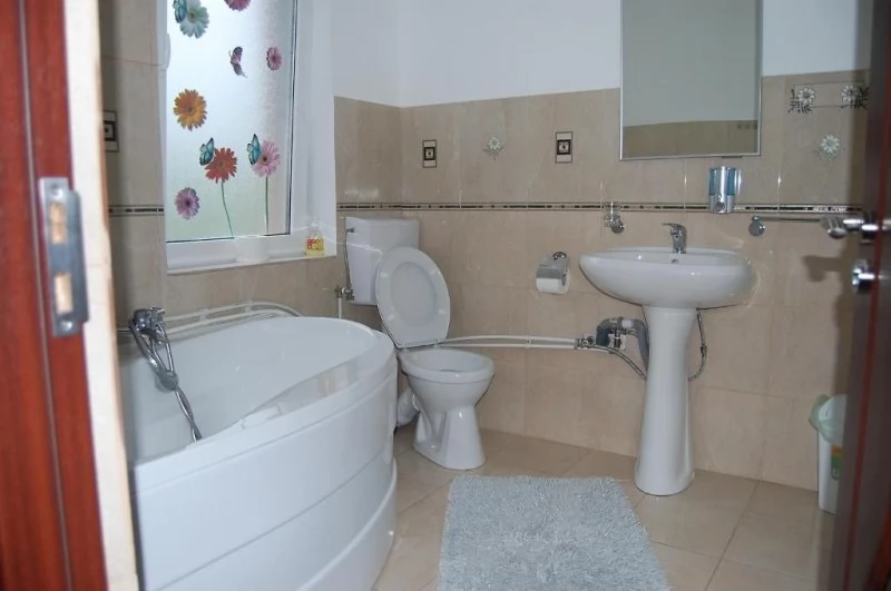 Félixfürdő Szállás | Panzió (K0406-22) A kép szerzői jogvédelem alatt állhat. Javasolt a kapcsolatfelvétel a jog tulajdonossal. Félixfürdő Szállás | Panzió (K0406-22) A kép szerzői jogvédelem alatt állhat. Javasolt a kapcsolatfelvétel a jog tulajdonossal.