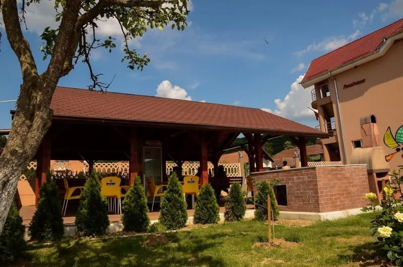 Băile Felix Cazare | Pensiune (K0406-38) Imaginea poate fi supusă drepturilor de autor. Se recomandă contactarea titularului drepturilor. Băile Felix Cazare | Pensiune (K0406-38) Imaginea poate fi supusă drepturilor de autor. Se recomandă contactarea titularului drepturilor.