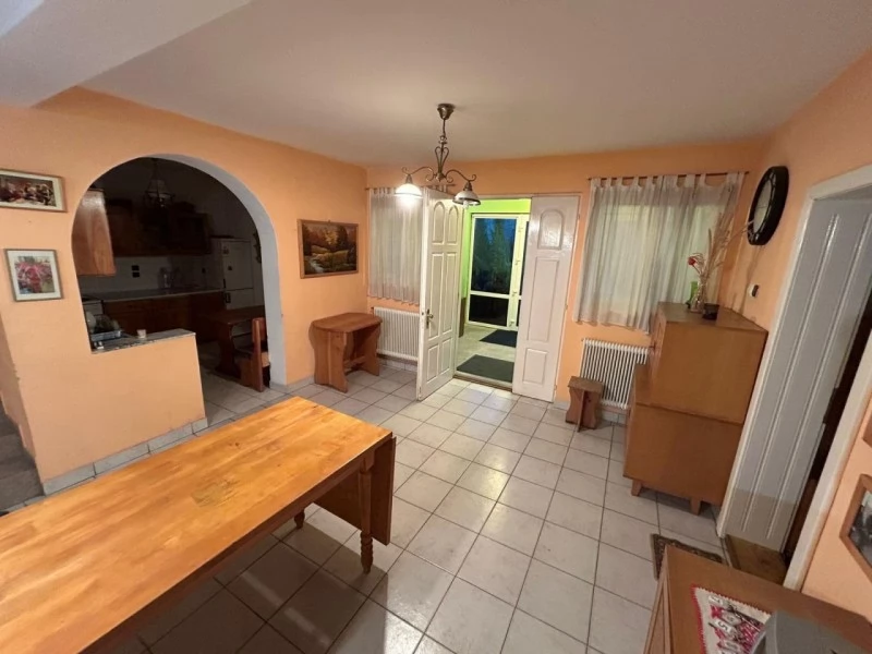 Cristuru Secuiesc Cazare | Sat de vacanță (K1507-3) Imaginea poate fi supusă drepturilor de autor. Se recomandă contactarea titularului drepturilor.