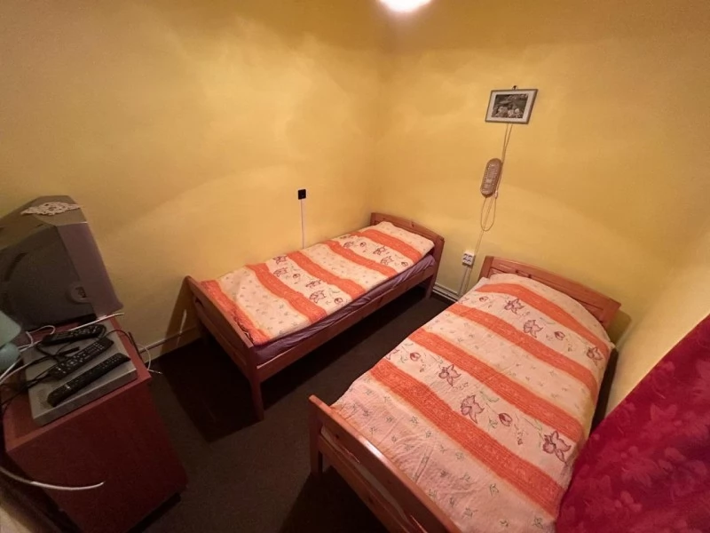 Székelykeresztúr Szállás | Kulcsosház (K1507-12) A kép szerzői jogvédelem alatt állhat. Javasolt a kapcsolatfelvétel a jog tulajdonossal. Székelykeresztúr Szállás | Kulcsosház (K1507-12) A kép szerzői jogvédelem alatt állhat. Javasolt a kapcsolatfelvétel a jog tulajdonossal.