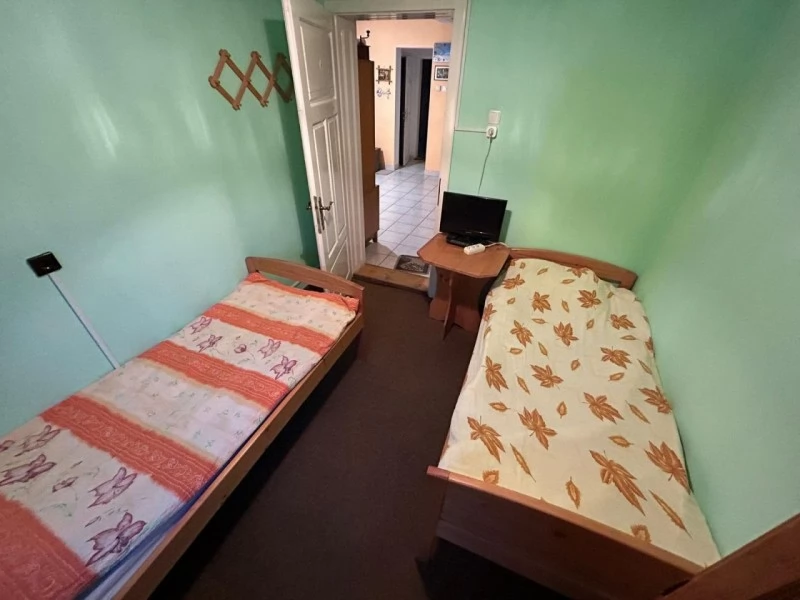 Cristuru Secuiesc Cazare | Sat de vacanță (K1507-16) Imaginea poate fi supusă drepturilor de autor. Se recomandă contactarea titularului drepturilor.