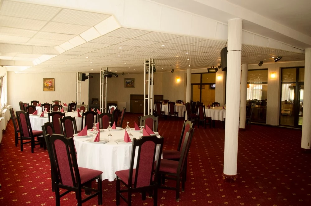 Cluj-Napoca Cazare | Motel (K1470-3) Imaginea poate fi supusă drepturilor de autor. Se recomandă contactarea titularului drepturilor.